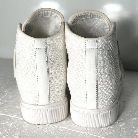Steve Madden SZ 8.5 White Hidden Wedge Ankle Sneaker Modern Sporty Minimalist - Picture 5 of 9